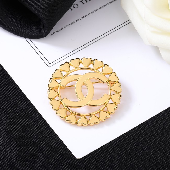 Chanel brooch CE81920