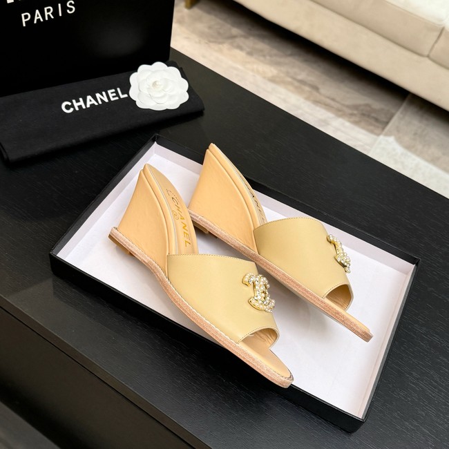 Chanel Slippers 66943-7