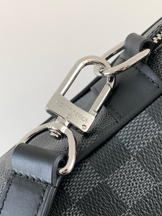 Louis Vuitton Porte-Documents Voyage PM M30926 black