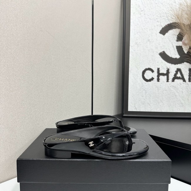 Chanel Thongs 67013-2