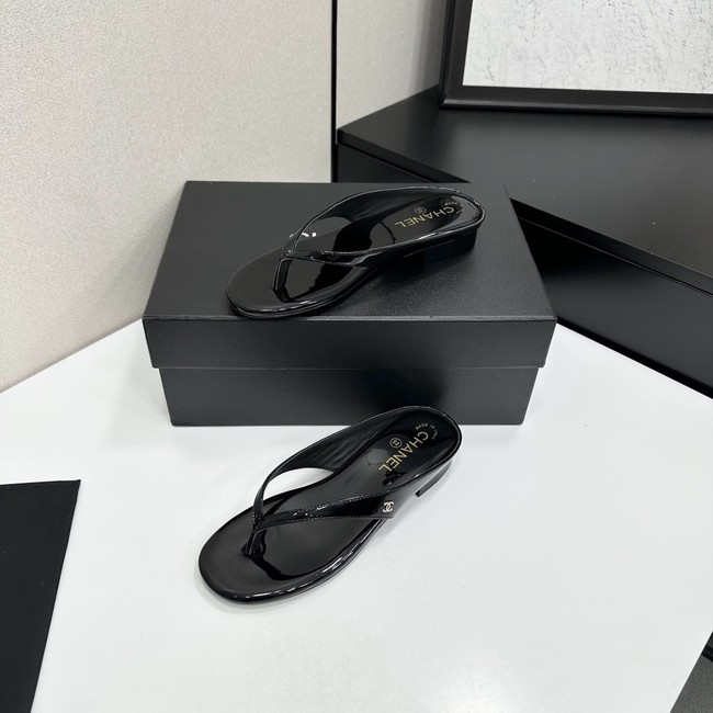 Chanel Thongs 67013-2