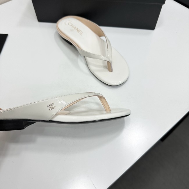 Chanel Thongs 67013-3