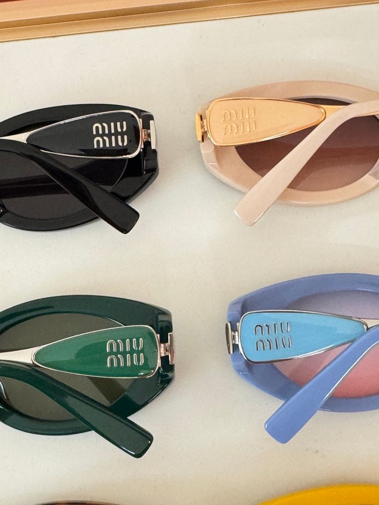 miumiu Sunglasses MMS00015-1