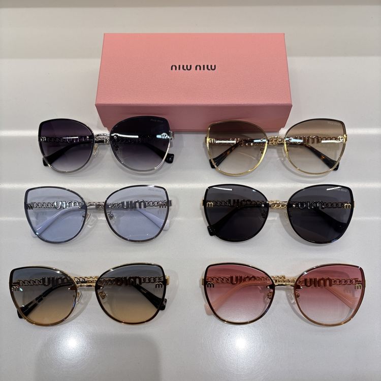 miumiu Sunglasses MMS00019-1