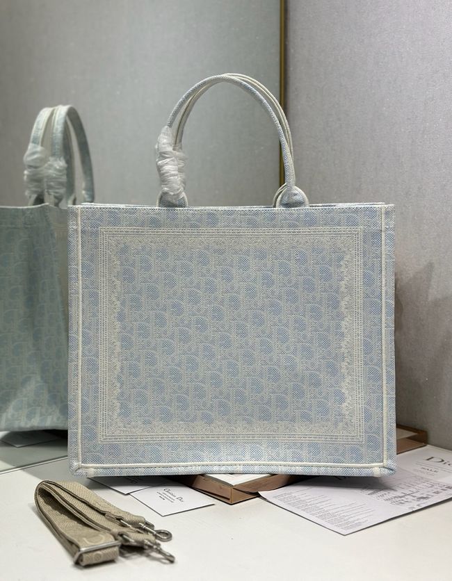 Large Dior Book Tote Book Cover Embroidery TSH295-3
