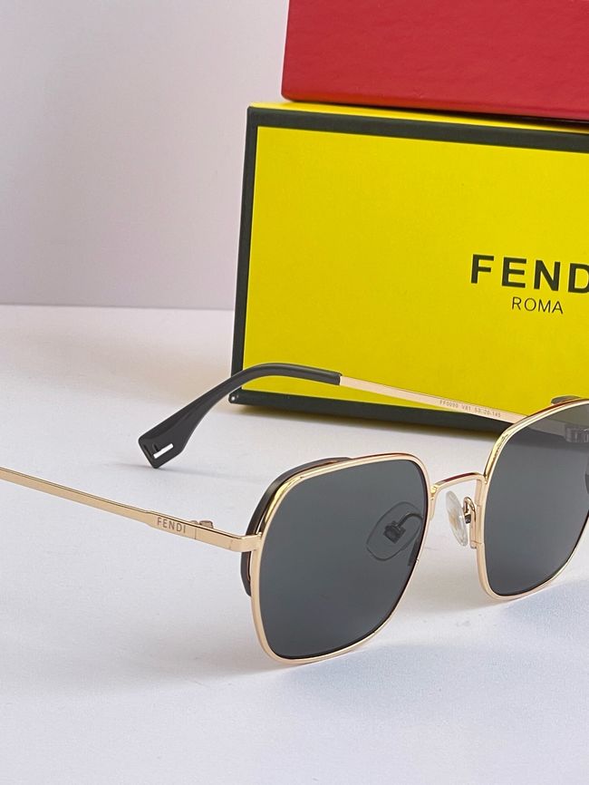 Fendi Sunglasses 821540-2