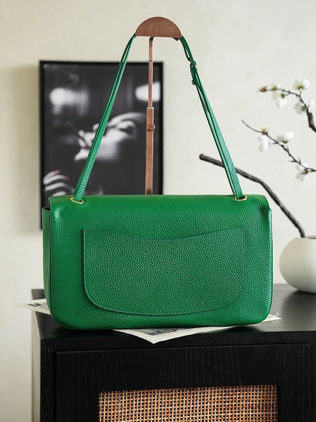 Chanel Maxi Flap bag AS6231 green