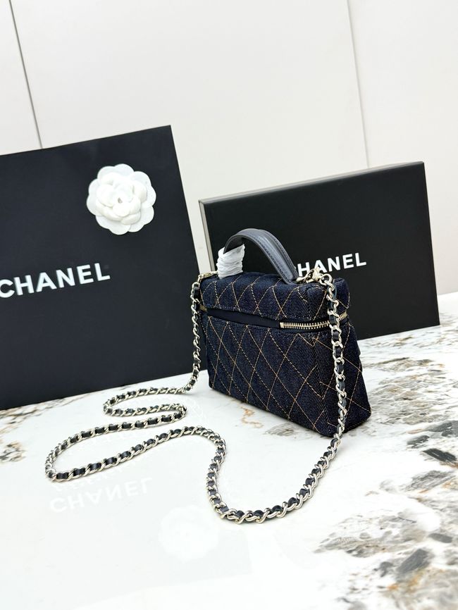 Chanel CLUTCH WITH CHAIN denim AP4385 Royal blue