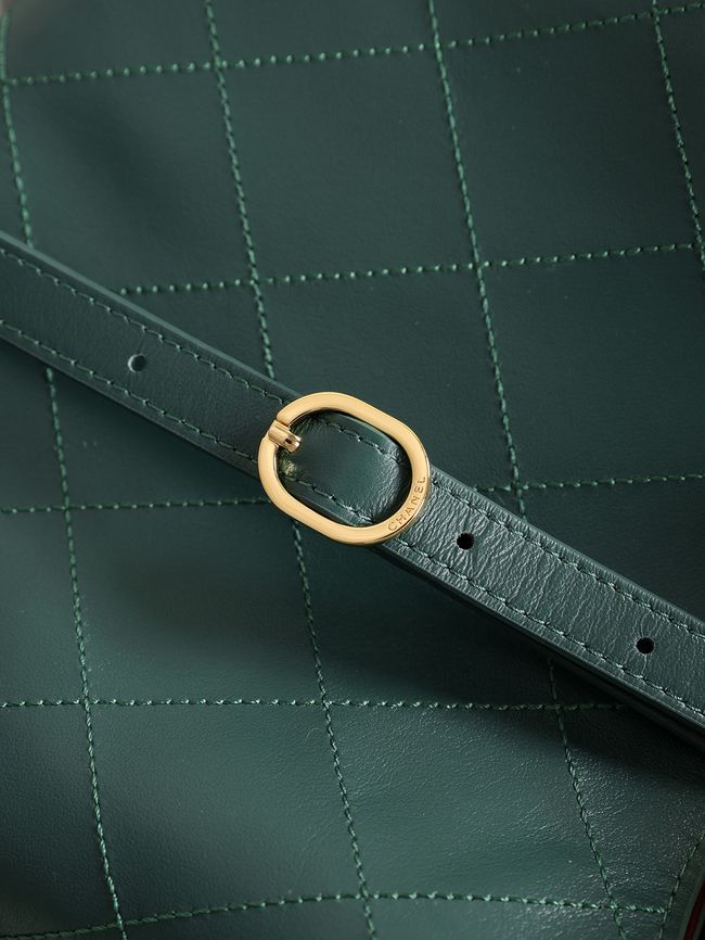 Chanel Calfskin Shoulder Bag AS6479 green