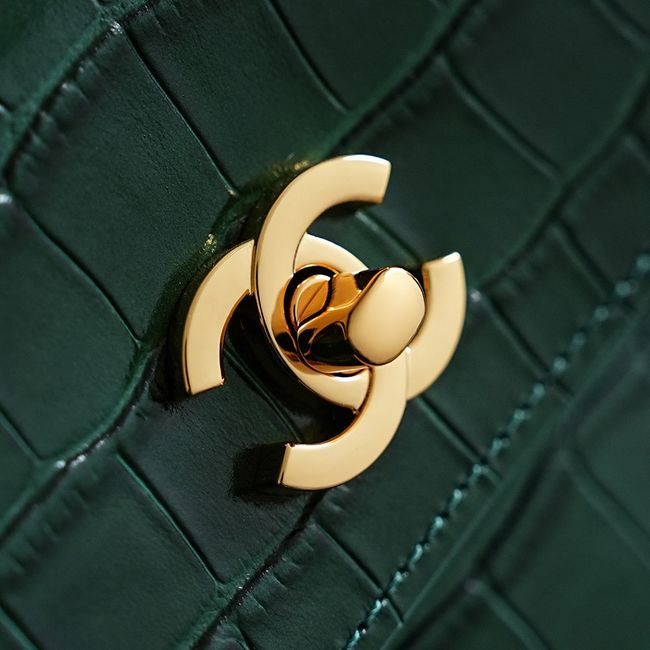 Chanel Crocodile Embossed Shopping Bag AS6428 dark green Chanel Crocodile Embossed Shopping Bag AS6428 dark green