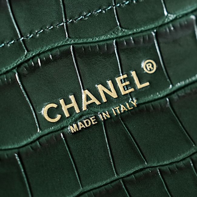 Chanel Crocodile Embossed Shopping Bag AS6428 dark green Chanel Crocodile Embossed Shopping Bag AS6428 dark green