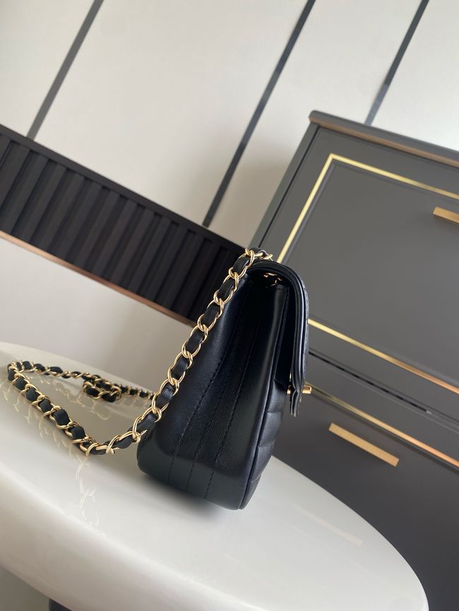 Chanel Flap Bag AS6497 black