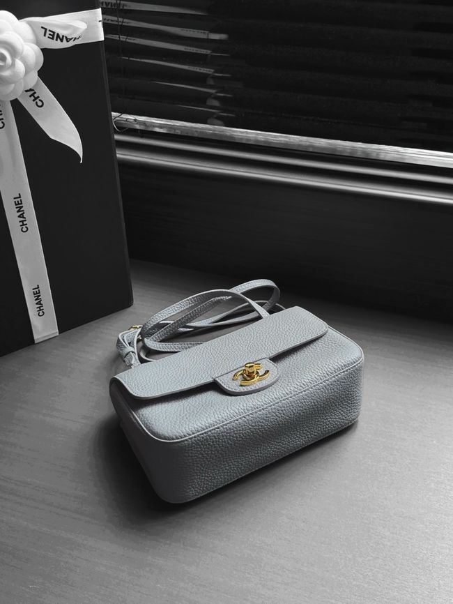 Chanel Mini Flap Bag AS6573 gray&gold-Tone Metal Chanel Mini Flap Bag AS6573 gray&gold-Tone Metal