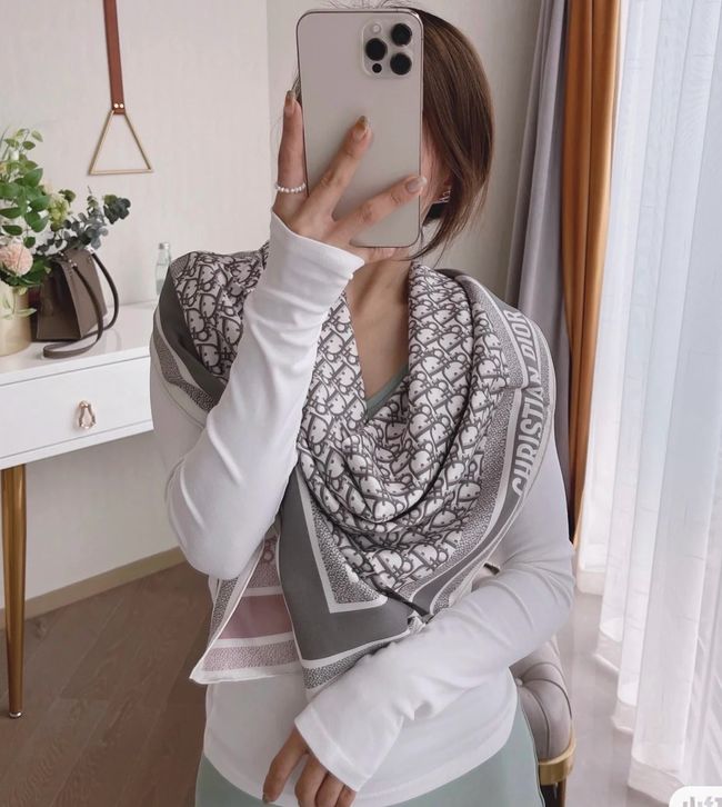 Dior 90 Square Scarf Silk Twill KY199-1