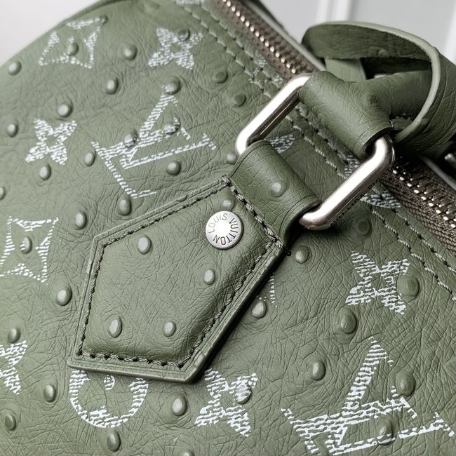 Louis Vuitton Runway Speedy P9 Bandouliere 25 M24426 green