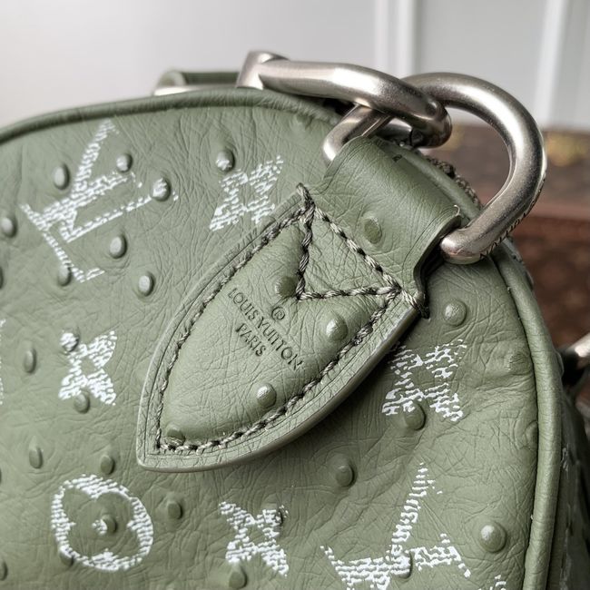 Louis Vuitton Runway Speedy P9 Bandouliere 25 M24426 green