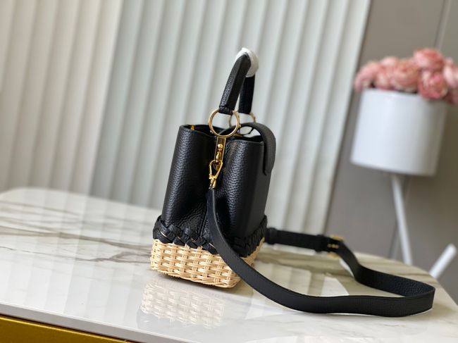 Louis Vuitton Capucines BB M24978 black