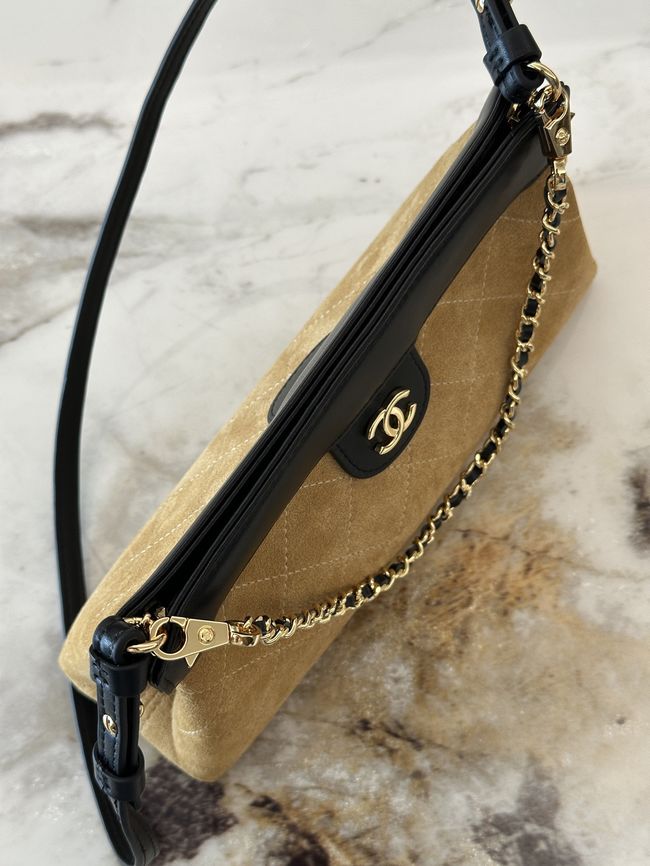 Chanel Clutch with Chain AP5540 tan