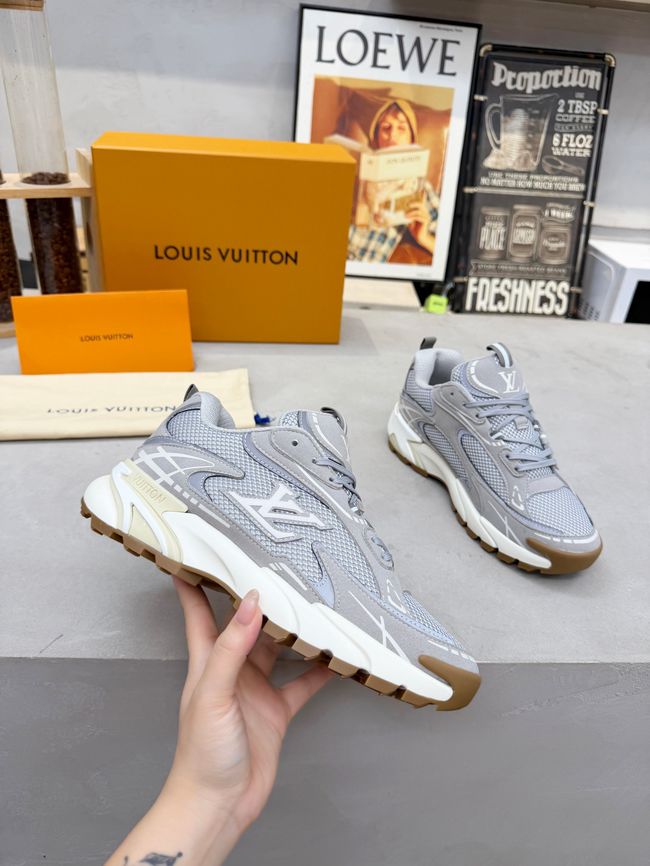 Louis Vuitton Tatic Runner Sneaker 1AKC4L-4
