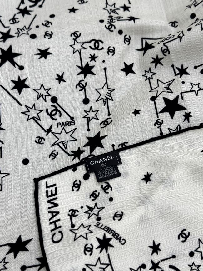 Chanel Wool and Silk Shawl AAC493-1