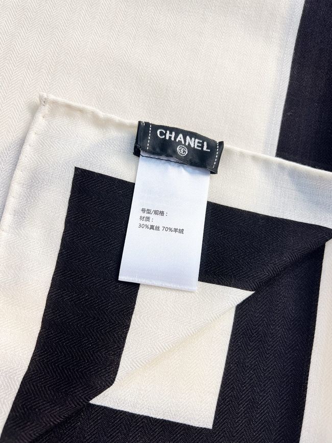 Chanel Wool and Silk Shawl AAC494-3