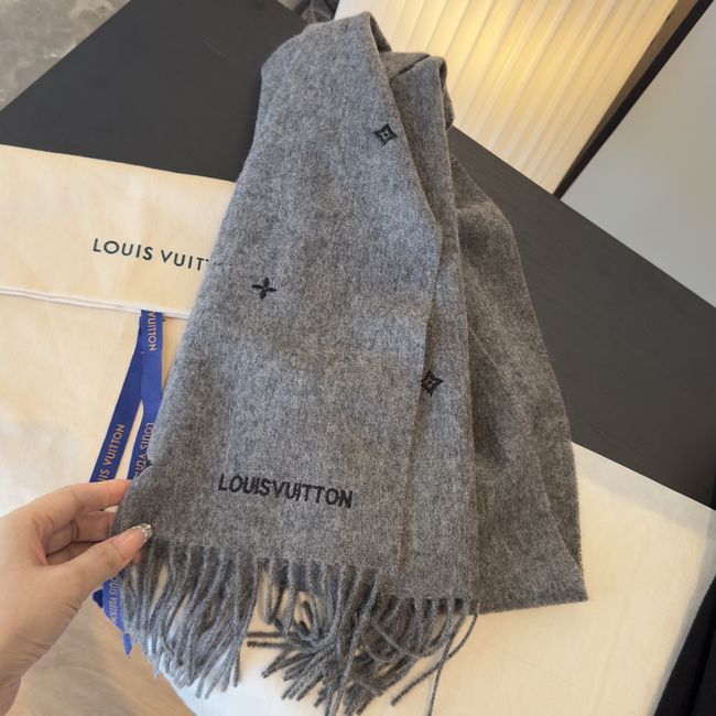 Louis Vuitton New Forevergram Scarf M9A255-1