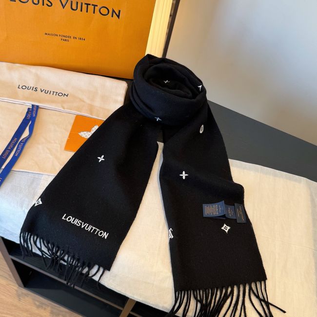 Louis Vuitton New Forevergram Scarf M9A255-2