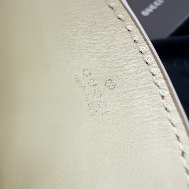 Gucci Card case with Horsebit A006YR white