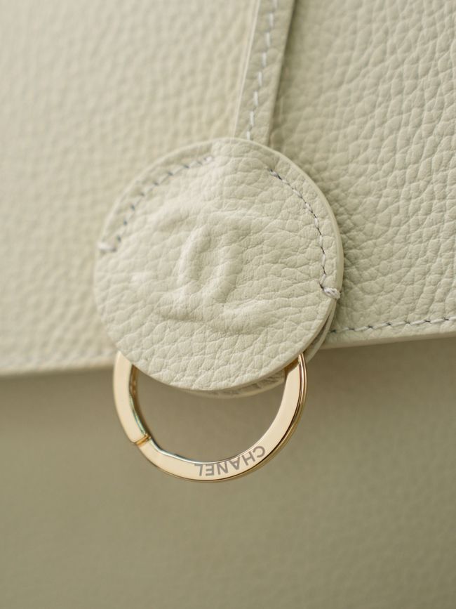 Chanel 26S Grained Calfskin Shopping Bag AS6289 cream