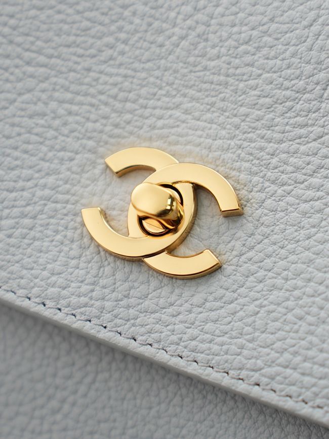 Chanel 26S Grained Calfskin Shopping Bag AS6289 ice blue