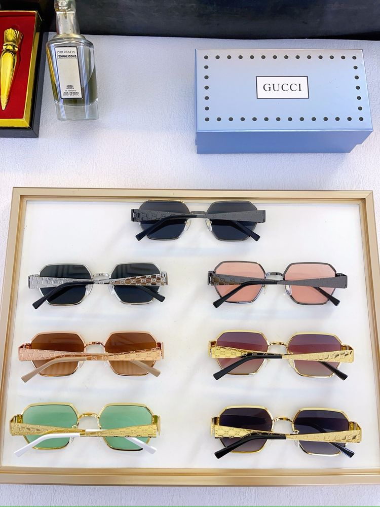 Gucci Sunglasses GUS00015-1