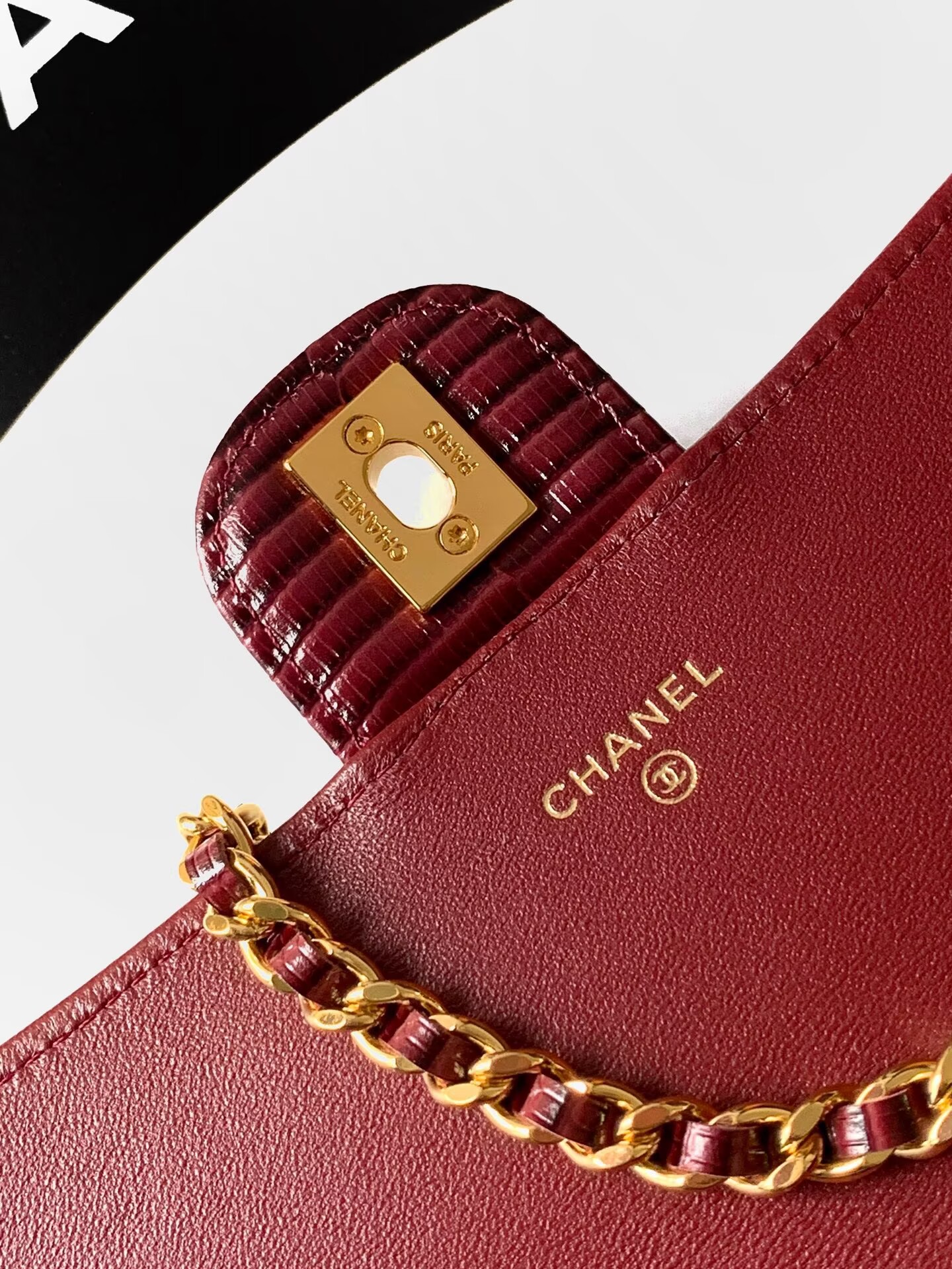 Chanel 26A Original Leather CC Handbag A6430 Burgundy