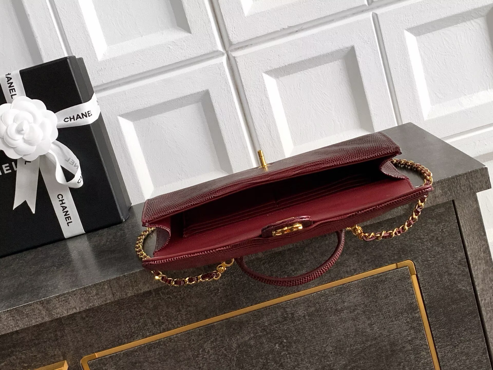 Chanel 26A Original Leather CC Handbag A6430 Burgundy