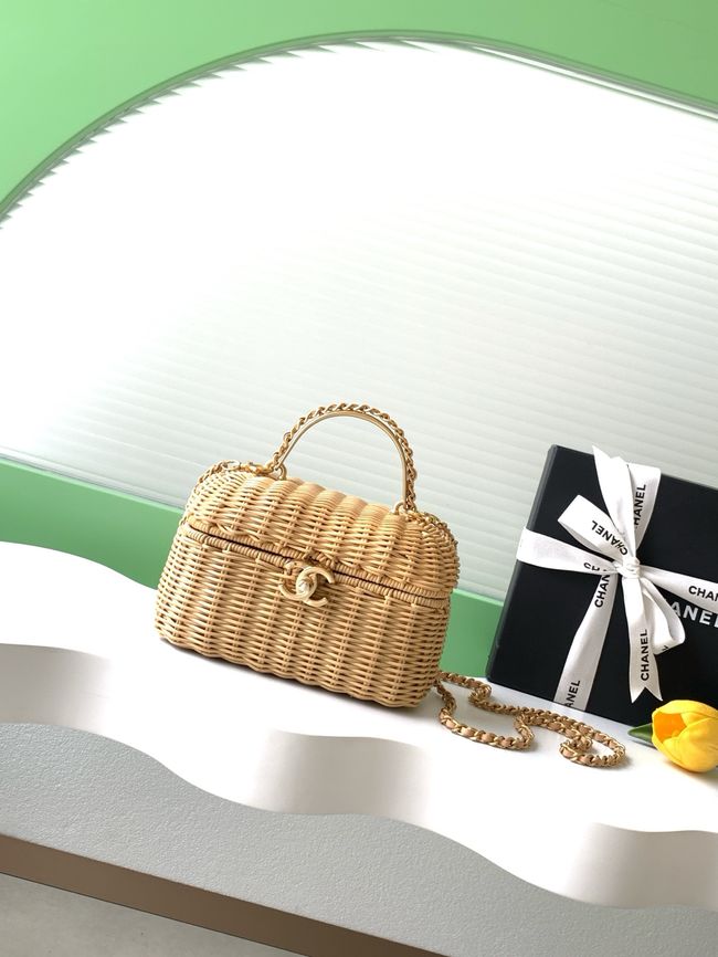 CHANEL Shoulder Bag AS5993 Apricot CHANEL Shoulder Bag AS5993 Apricot