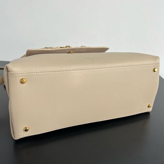 Bottega Veneta Small Andiamo P5678 Brass finish Bottega Veneta Small Andiamo P5678 Brass finish