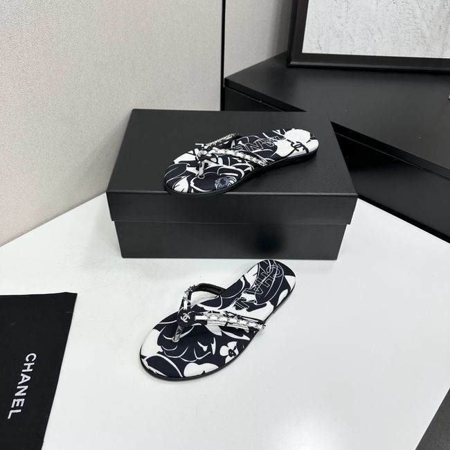 Chanel Thongs 64143-3 Chanel Thongs 64143-3