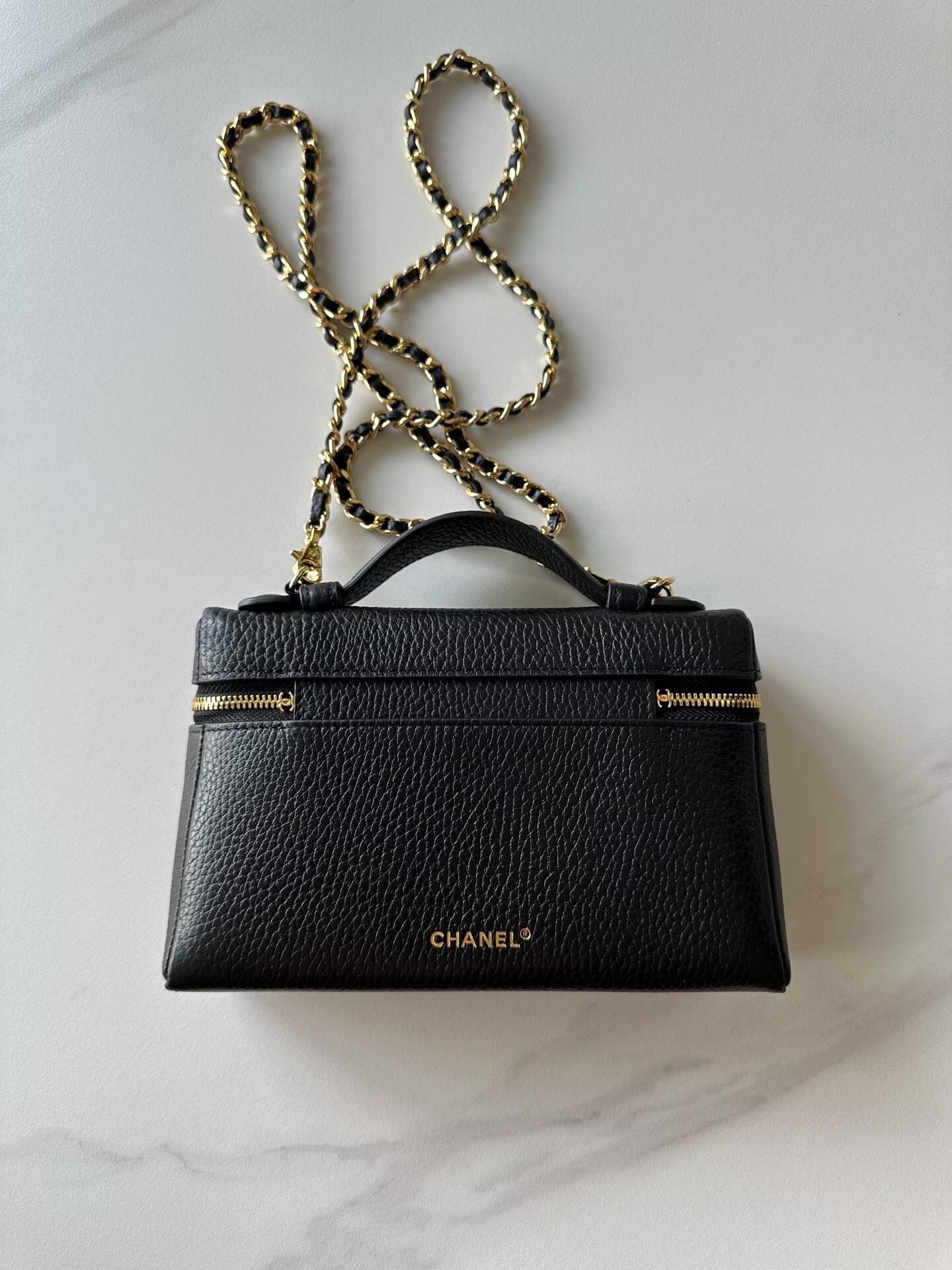 Chanel Vanity With Chain AP5346 Black Chanel Vanity With Chain AP5346 Black