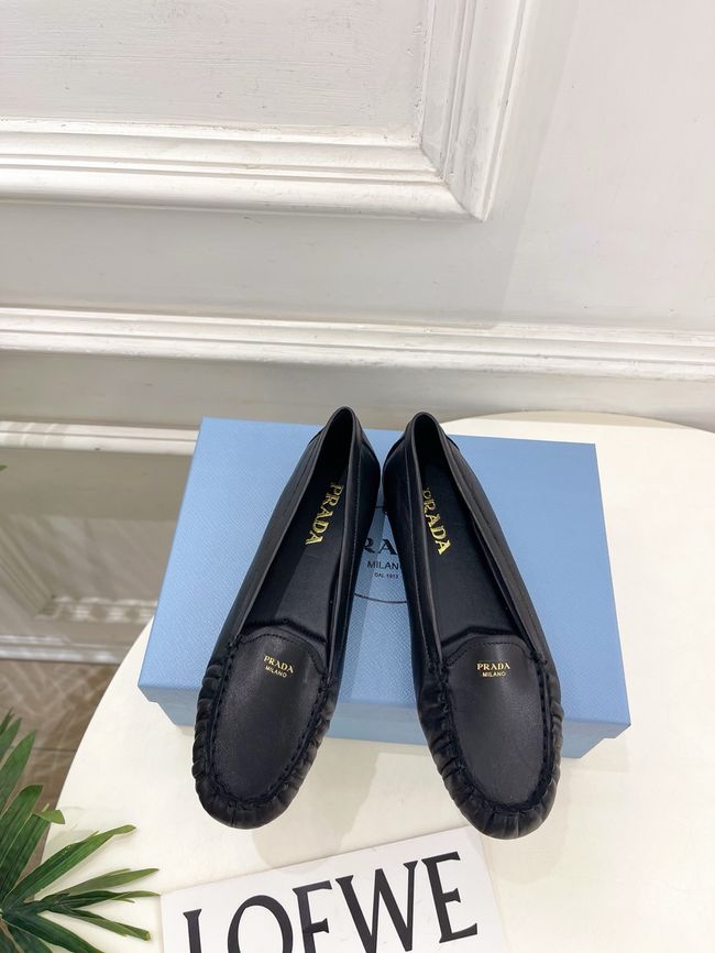 Prada Shuffle antiqued leather loafers 64173-5 Prada Shuffle antiqued leather loafers 64173-5