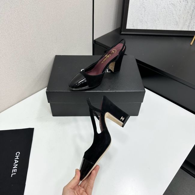 Chanel Slingbacks 64185-4