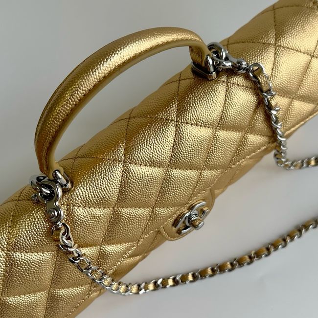 Chanel Clutch with chain AP5280 gold Chanel Clutch with chain AP5280 gold