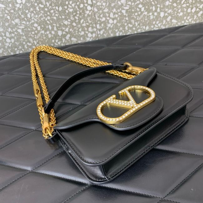 VALENTINO LOCO Small Shoulder Bag PYE4L2 black