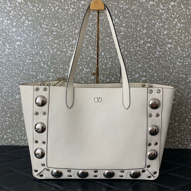 VALENTINO NELLCOTE Medium Calfskin Handbag WB0R79 WHITE