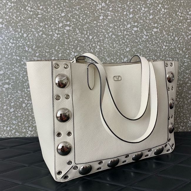 VALENTINO NELLCOTE Medium Calfskin Handbag WB0R79 WHITE VALENTINO NELLCOTE Medium Calfskin Handbag WB0R79 WHITE