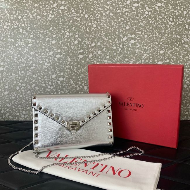 VALENTINO ROCKSTUD Small Calfskin Handbag VA088 Silver VALENTINO ROCKSTUD Small Calfskin Handbag VA088 Silver