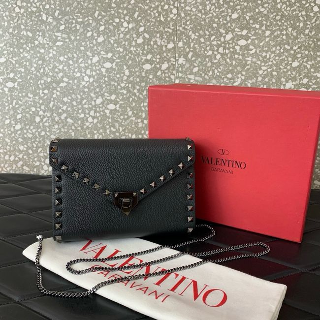 VALENTINO ROCKSTUD Small Calfskin Handbag VA088 black VALENTINO ROCKSTUD Small Calfskin Handbag VA088 black