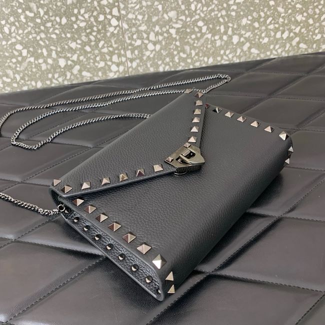 VALENTINO ROCKSTUD Small Calfskin Handbag VA088 black VALENTINO ROCKSTUD Small Calfskin Handbag VA088 black