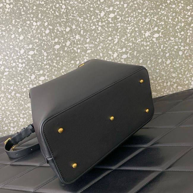 VALENTINO small Sheepskin Shoulder Bag 0112S black VALENTINO small Sheepskin Shoulder Bag 0112S black