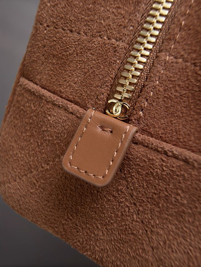 CHANEL Medium Flapbag AS6406 brown CHANEL Medium Flapbag AS6406 brown