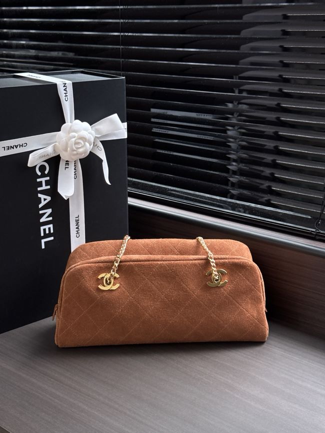 CHANEL Medium Flapbag AS6406 brown CHANEL Medium Flapbag AS6406 brown