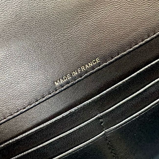 Chanel Clutch with chain Sheepskin AP5280 black Chanel Clutch with chain Sheepskin AP5280 black
